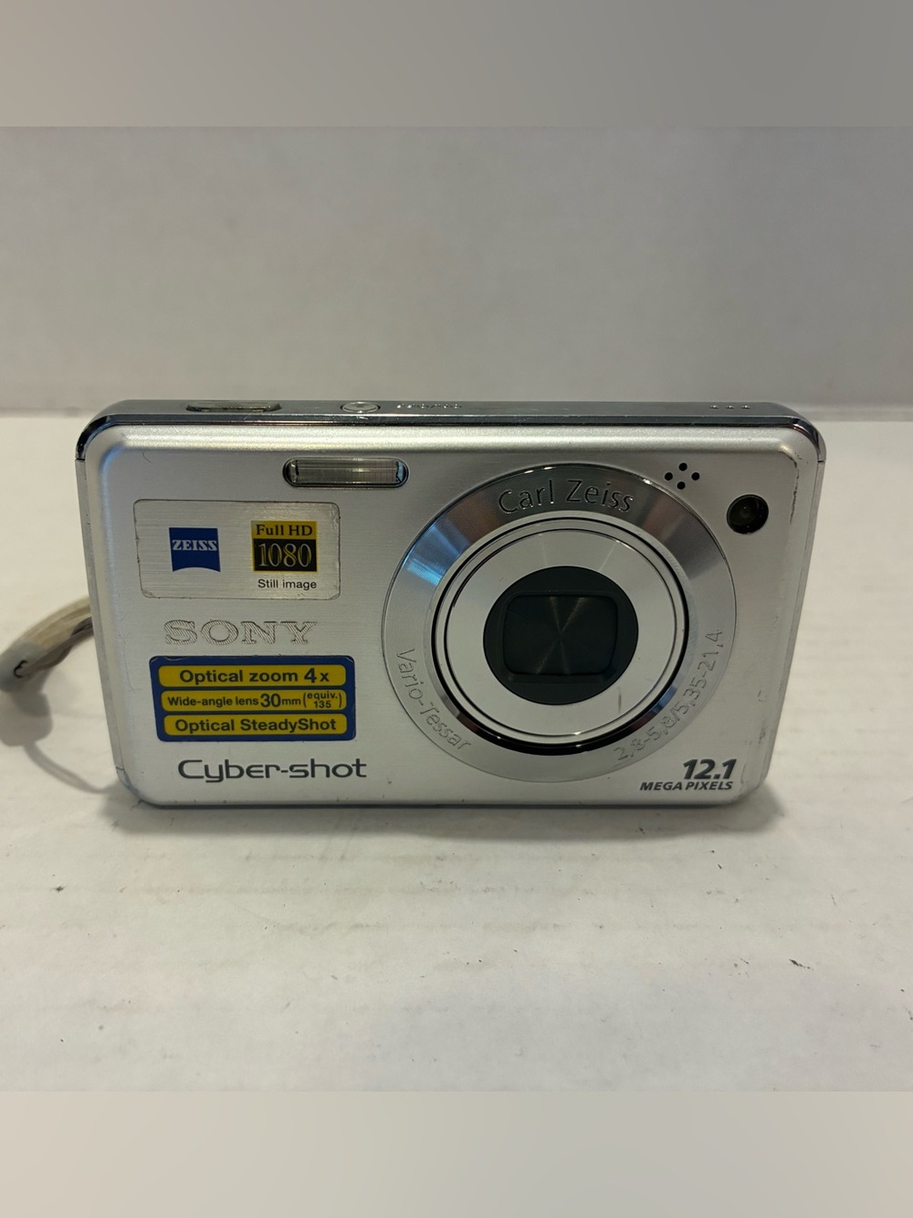 Sony Cyber-Shot DSC-W220 12.1 Mega Pixels 4x Optical Zoom Compact Digital Camera